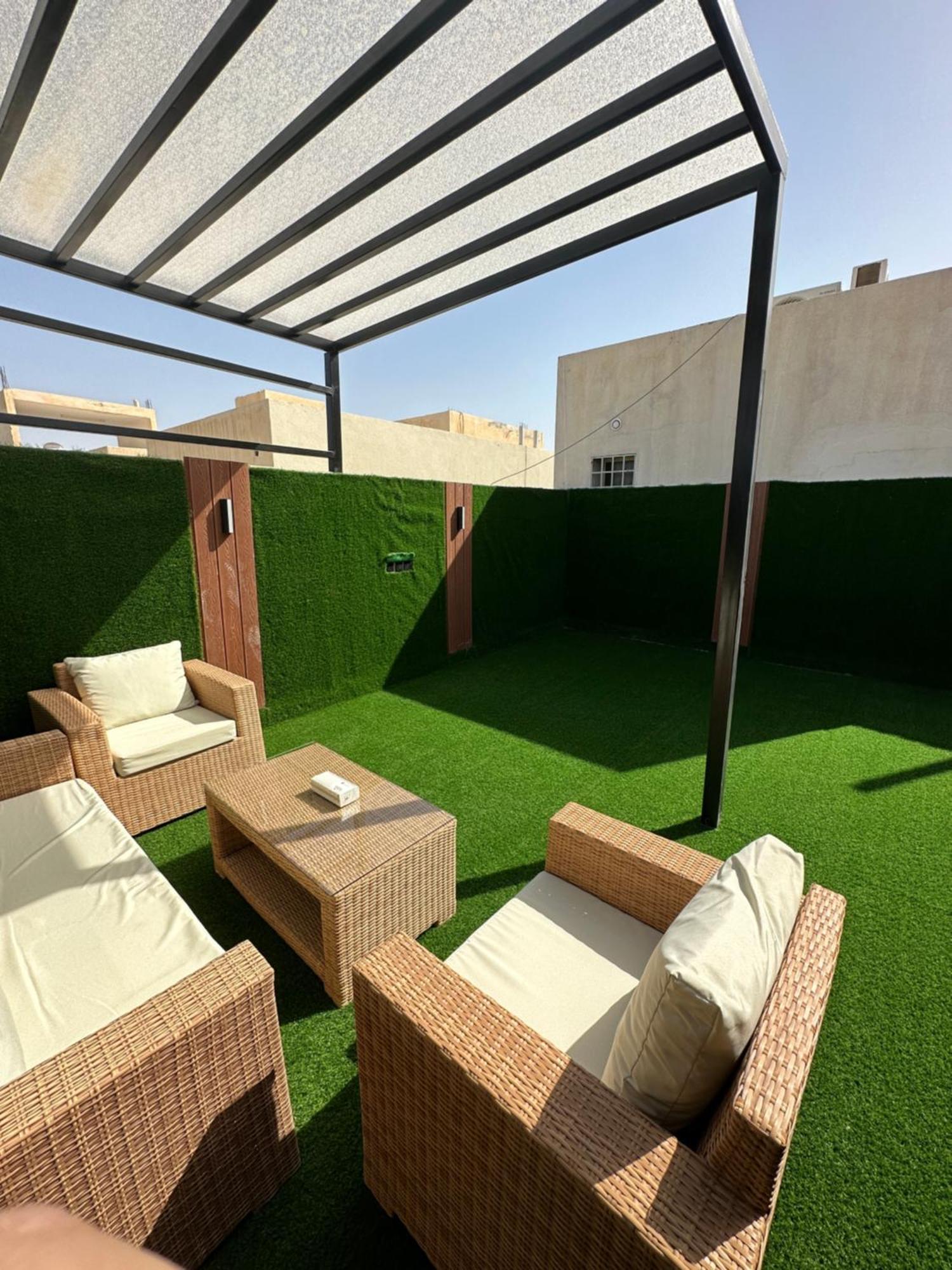 Specious Aqiq 2-Bedroom Rooftop Riyadh Exterior photo